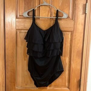 NWT Great length women’s black ruffle one piece swimsuit size 20W.